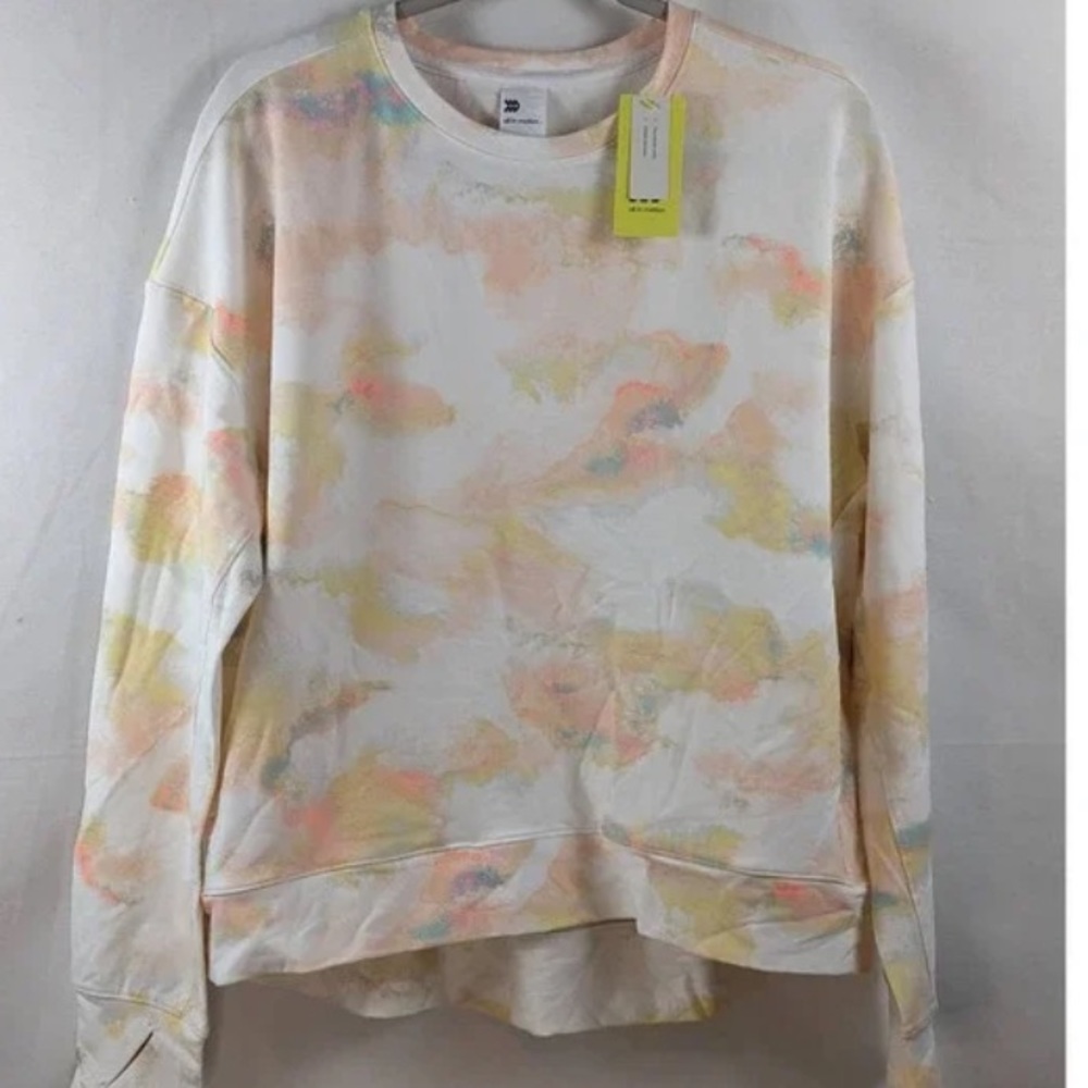 Athletic sweatshirt